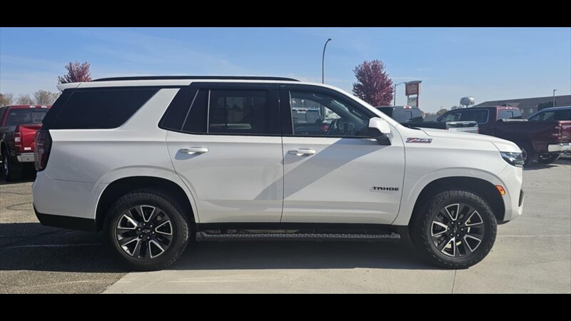 2021 Chevrolet Tahoe Z71 photo 7