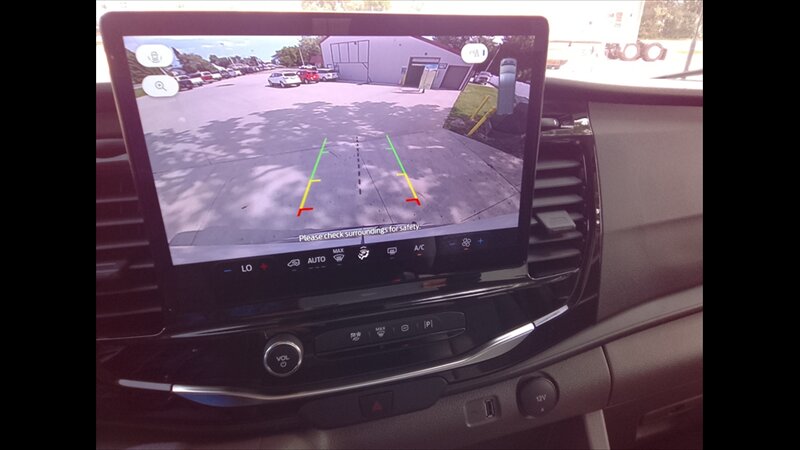 2024 Ford Transit 15 PASSENGER - Photo 13 - Spring Valley, MN 55975