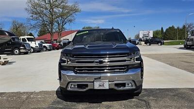 2022 Chevrolet Silverado 1500 Limited LTZ   - Photo 8 - Spring Valley, MN 55975