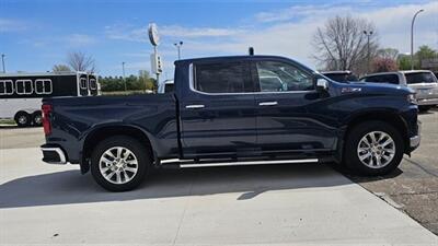 2022 Chevrolet Silverado 1500 Limited LTZ   - Photo 1 - Spring Valley, MN 55975