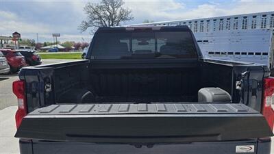 2022 Chevrolet Silverado 1500 Limited LTZ   - Photo 12 - Spring Valley, MN 55975