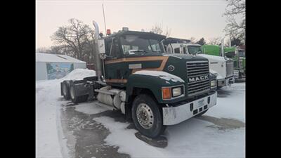 1998 Mack CH613