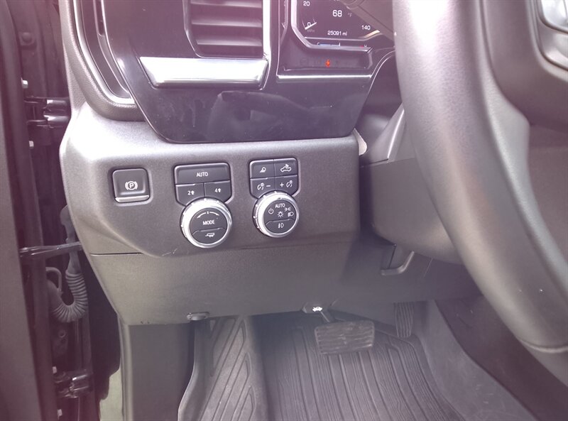 2025 GMC Sierra 1500 Elevation - Photo 23 - Spring Valley, MN 55975