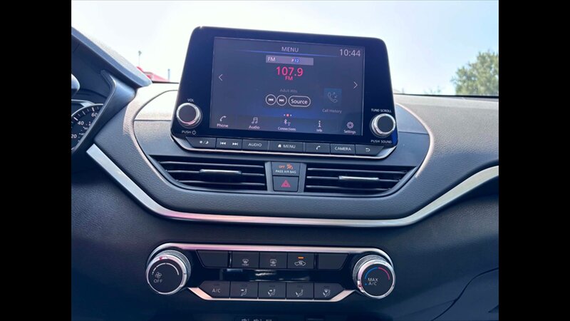 2022 Nissan Altima 2.5 SV - Photo 27 - Spring Valley, MN 55975