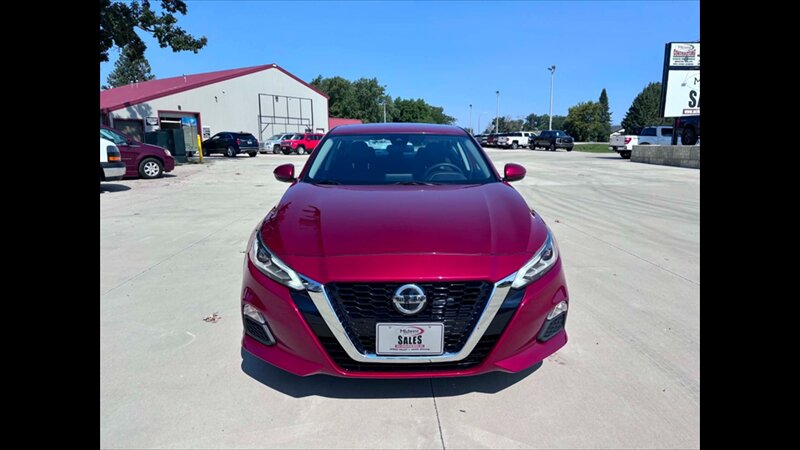 2022 Nissan Altima 2.5 SV - Photo 4 - Spring Valley, MN 55975
