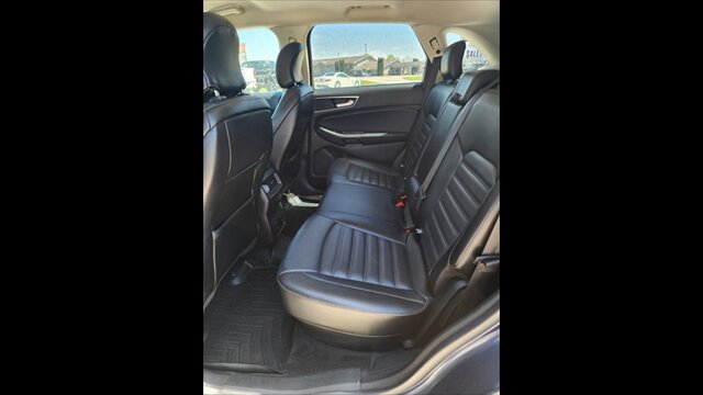2017 Ford Edge SEL - Photo 8 - Spring Valley, MN 55975
