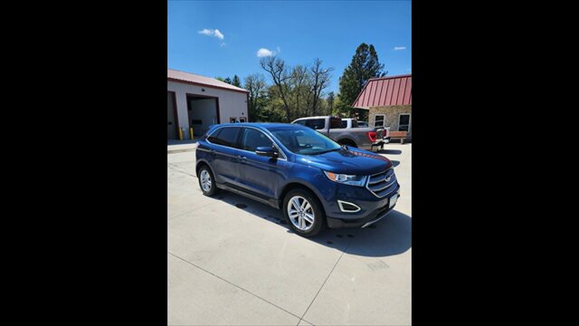 2017 Ford Edge SEL - Photo 3 - Spring Valley, MN 55975