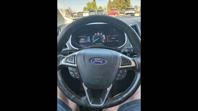 2017 Ford Edge SEL - Photo 13 - Spring Valley, MN 55975