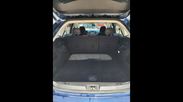 2017 Ford Edge SEL - Photo 11 - Spring Valley, MN 55975