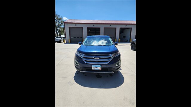 2017 Ford Edge SEL - Photo 5 - Spring Valley, MN 55975