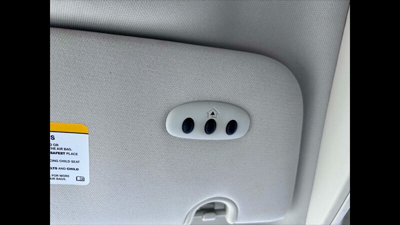 2008 Chrysler Town & Country Touring - Photo 16 - Spring Valley, MN 55975