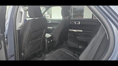 2021 Ford Explorer XLT   - Photo 13 - Spring Valley, MN 55975