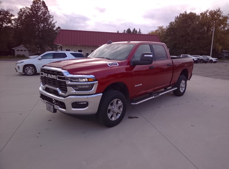 2026 RAM 2500 BIG HORN - Photo 8 - Spring Valley, MN 55975