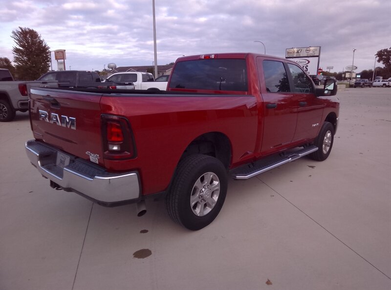 2026 RAM 2500 BIG HORN - Photo 7 - Spring Valley, MN 55975