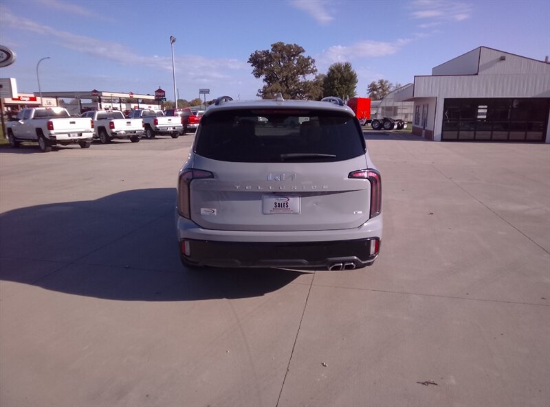 2024 Kia Telluride SX-Prestige X-Pro - Photo 13 - Spring Valley, MN 55975