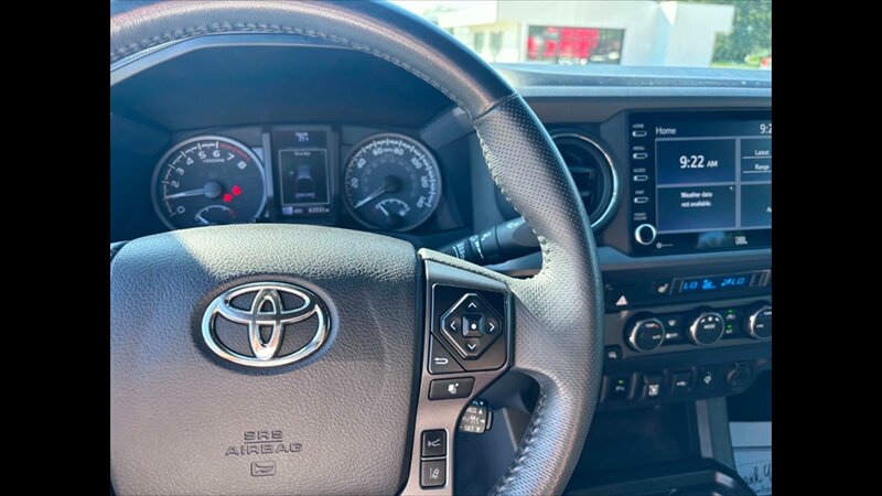 2021 Toyota Tacoma TRD Sport - Photo 16 - Spring Valley, MN 55975