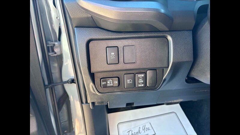 2021 Toyota Tacoma TRD Sport - Photo 17 - Spring Valley, MN 55975