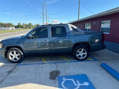 2011 Chevrolet Avalanche LT  