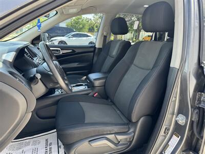 2018 Nissan Pathfinder SV   - Photo 15 - Miami, FL 33155