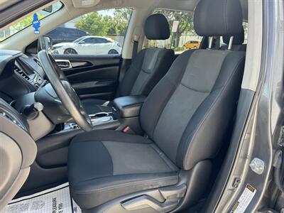 2018 Nissan Pathfinder SV   - Photo 16 - Miami, FL 33155