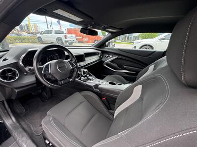 2020 Chevrolet Camaro LT1   - Photo 18 - Miami, FL 33155