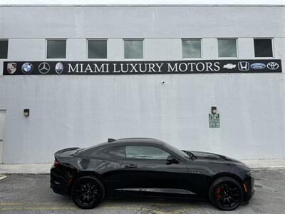 2020 Chevrolet Camaro LT1   - Photo 1 - Miami, FL 33155