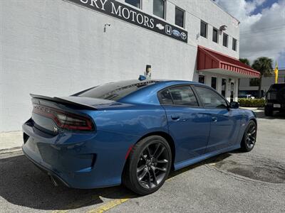 2020 Dodge Charger Scat Pack   - Photo 11 - Miami, FL 33155