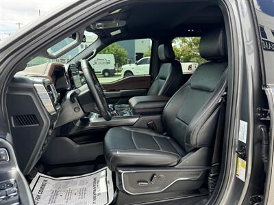 2023 Ford F-150 Lariat   - Photo 16 - Miami, FL 33155