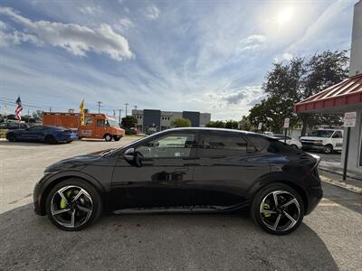 2023 Kia EV6 GT   - Photo 8 - Miami, FL 33155