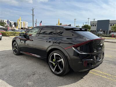 2023 Kia EV6 GT   - Photo 9 - Miami, FL 33155