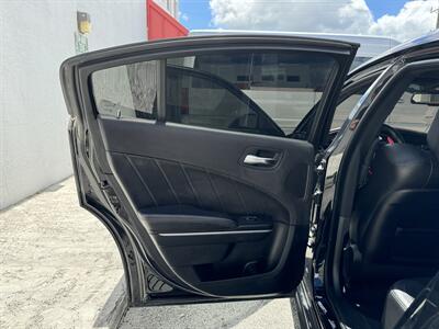 2018 Dodge Charger R/T Scat Pack   - Photo 24 - Miami, FL 33155