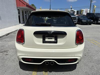 2021 MINI Hardtop 4 Door Cooper S   - Photo 9 - Miami, FL 33155