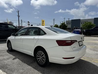 2021 Volkswagen Jetta S   - Photo 8 - Miami, FL 33155