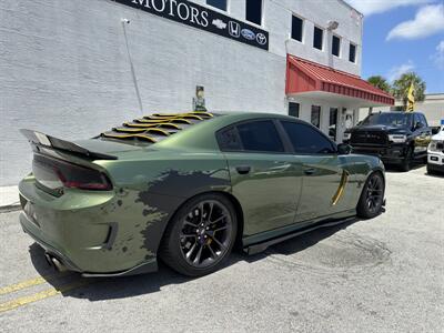 2020 Dodge Charger Scat Pack   - Photo 10 - Miami, FL 33155