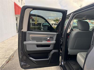 2020 RAM 1500 Classic SLT   - Photo 23 - Miami, FL 33155