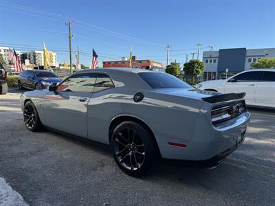 2021 Dodge Challenger R/T Scat Pack   - Photo 9 - Miami, FL 33155