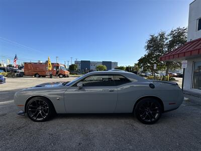 2021 Dodge Challenger R/T Scat Pack   - Photo 8 - Miami, FL 33155