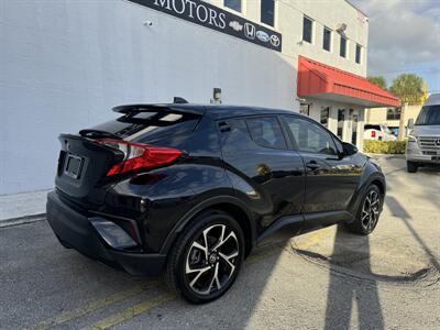 2021 Toyota C-HR XLE Premium   - Photo 11 - Miami, FL 33155