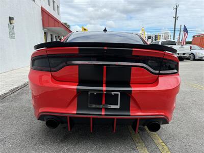 2019 Dodge Charger R/T   - Photo 10 - Miami, FL 33155