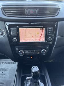 2018 Nissan Rogue SV   - Photo 22 - Fullerton, CA 92833