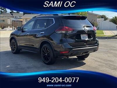 2018 Nissan Rogue SV   - Photo 13 - Fullerton, CA 92833