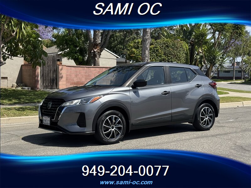 2021 Nissan Kicks S  