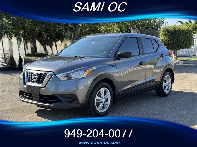 2020 Nissan Kicks S  