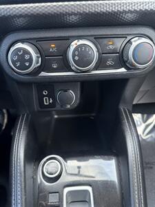 2019 Nissan Kicks S   - Photo 25 - Fullerton, CA 92833
