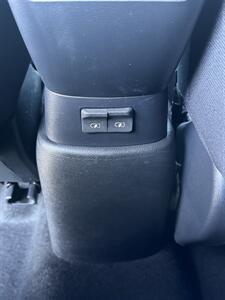 2023 Nissan Kicks S   - Photo 27 - Fullerton, CA 92833