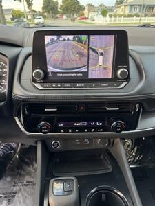 2021 Nissan Rogue SV   - Photo 22 - Fullerton, CA 92833