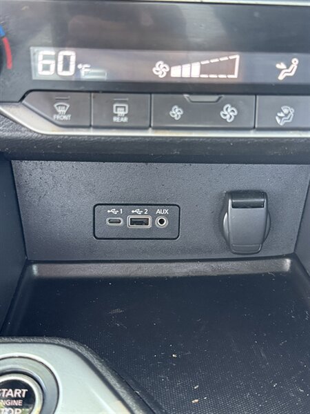 2021 Nissan Sentra SR - Photo 25