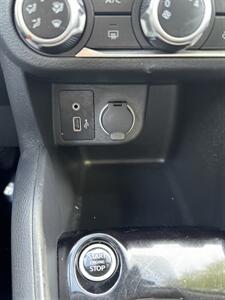 2020 Nissan Kicks S   - Photo 27 - Fullerton, CA 92833