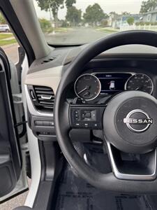 2022 Nissan Rogue SV - Photo 25 - Fullerton, CA 92833