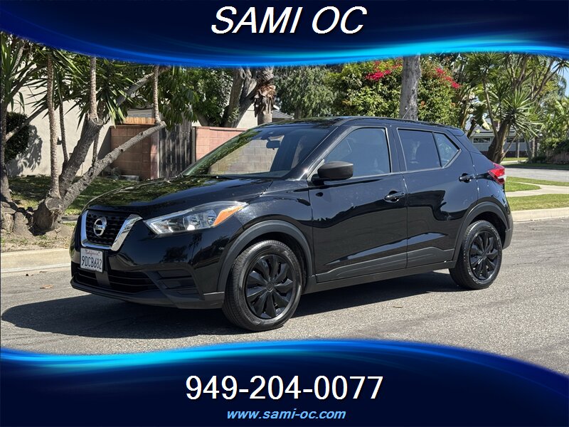 2020 Nissan Kicks S  